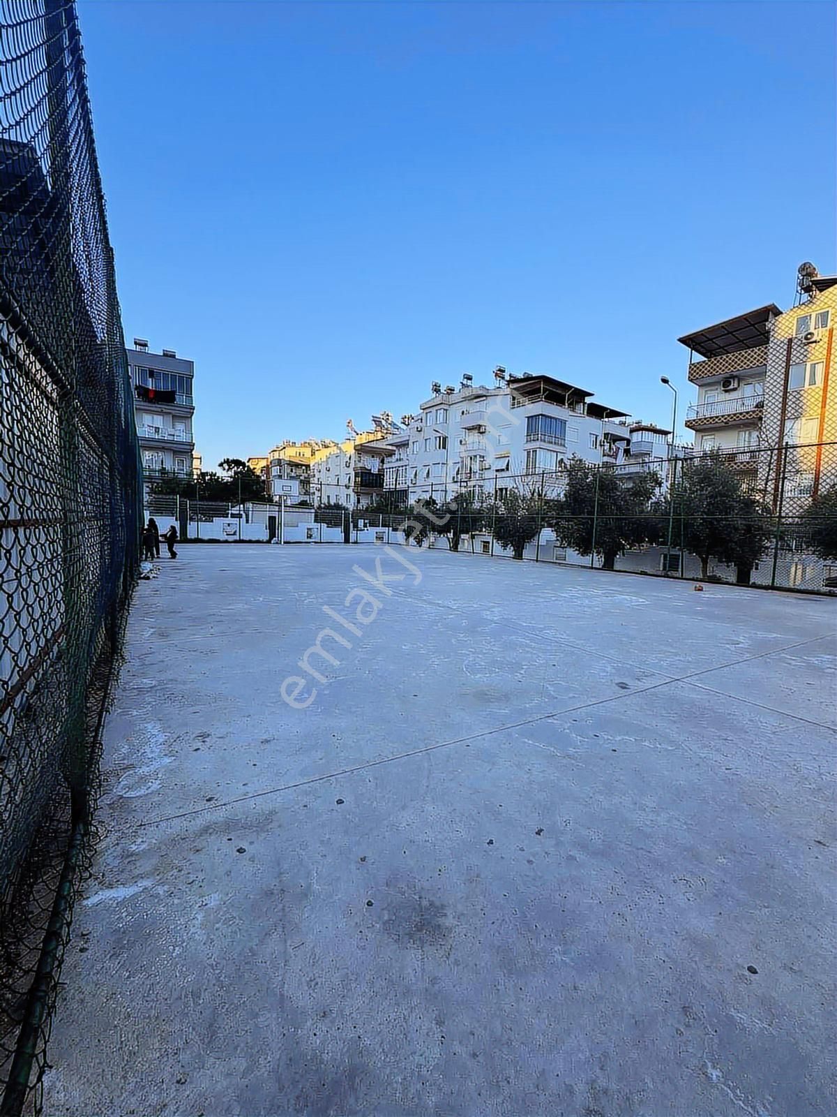 Dutlubahçe'de 2+1 Havuzlu Sitede Daire - Görsel 10