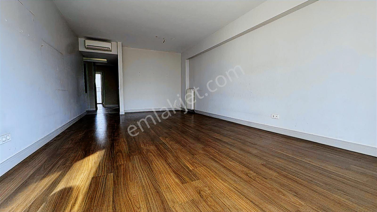 Suryapı Corridor Da Satılık 3+1 157m2 Balkonlu Daire Güneşli - Görsel 5