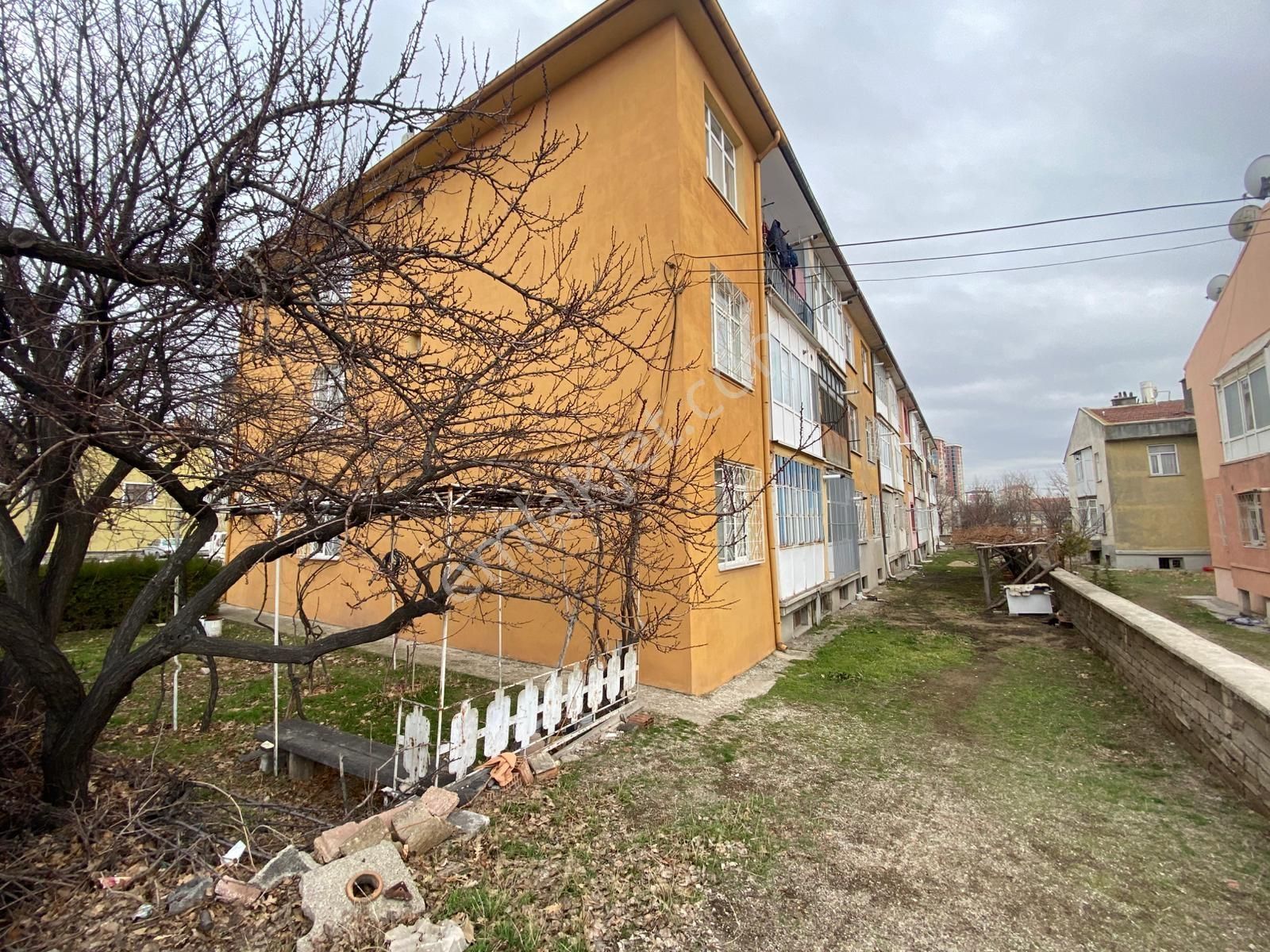 Cumhuriyet Mahallesi'nde Masrafsız Yapılı 3+1 Yüksek Giriş Daire - Görsel 15