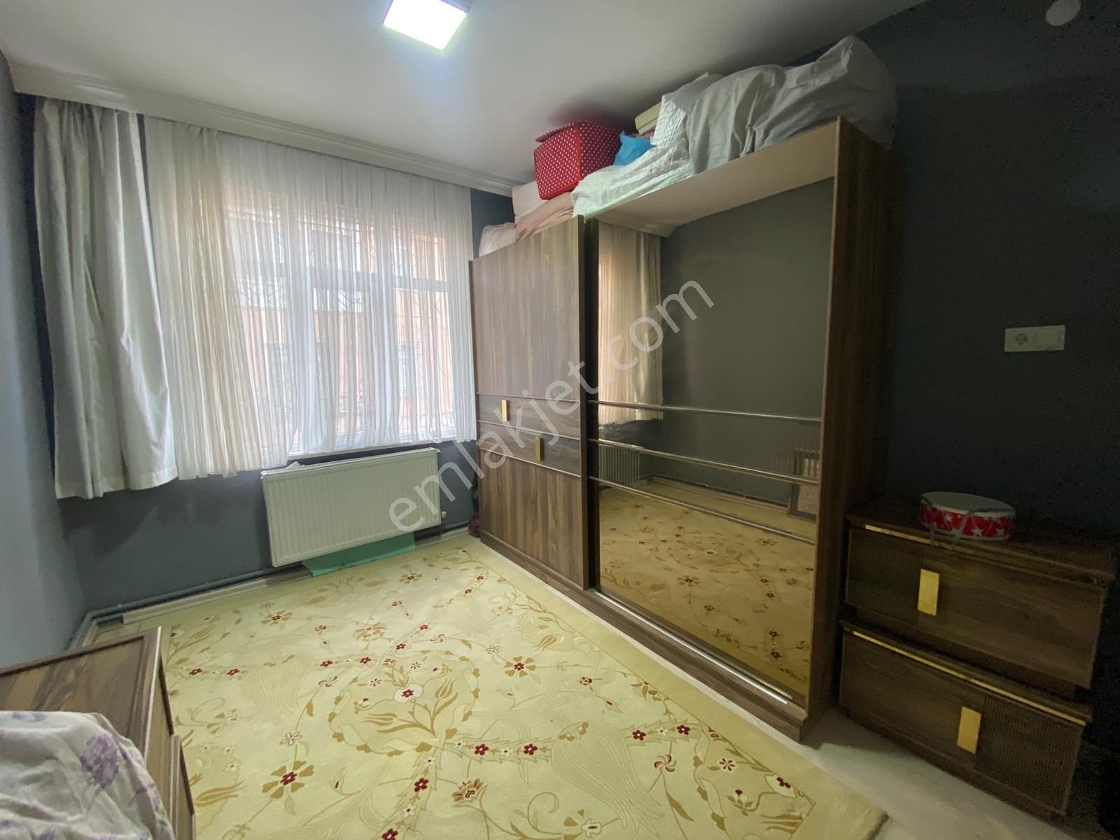 Cumhuriyet Mahallesi'nde Masrafsız Yapılı 3+1 Yüksek Giriş Daire - Görsel 3