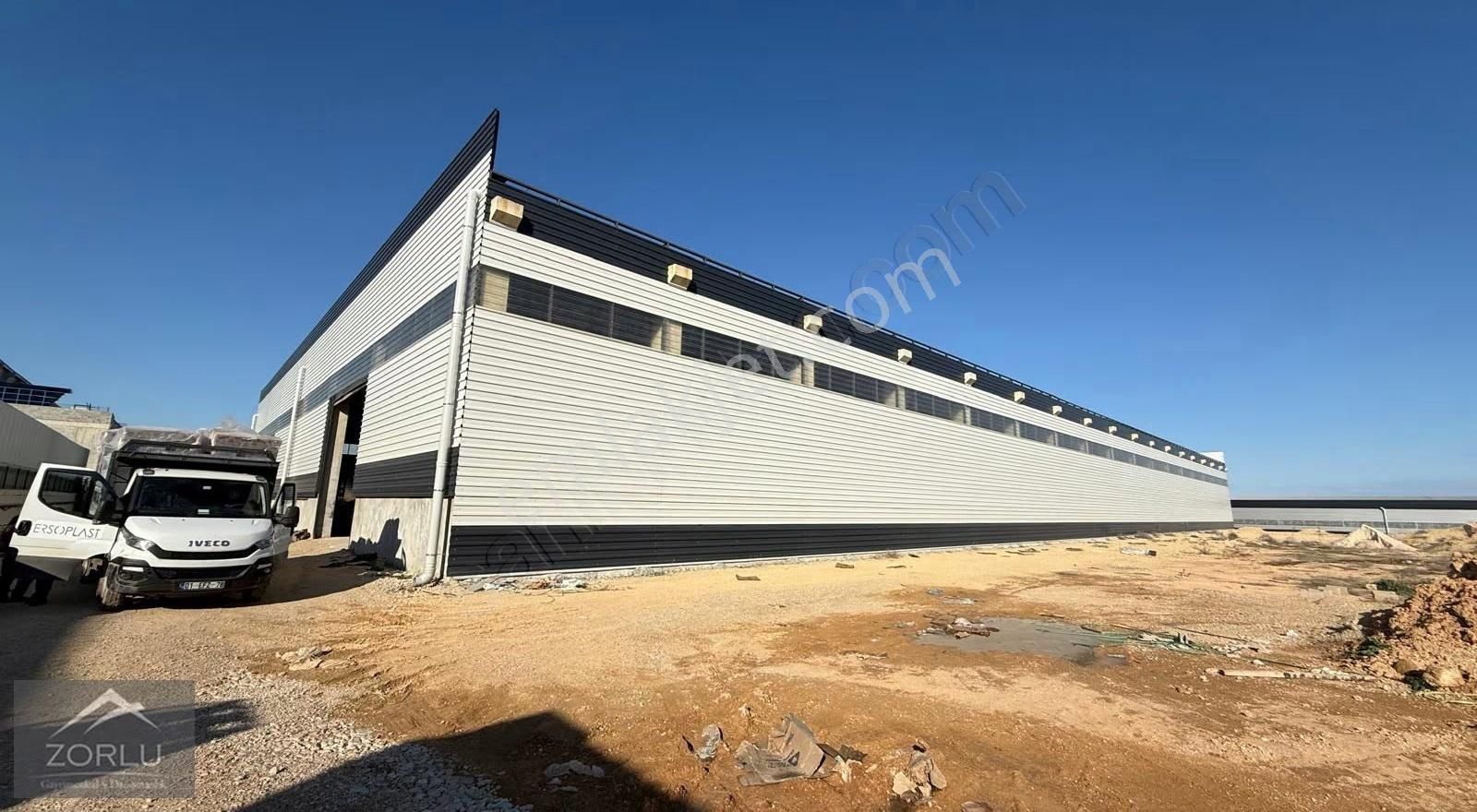 Zorlu Gayrimenkul'den Organize Sanayi'de 5000m2 Kiralık Fabrika - Görsel 12