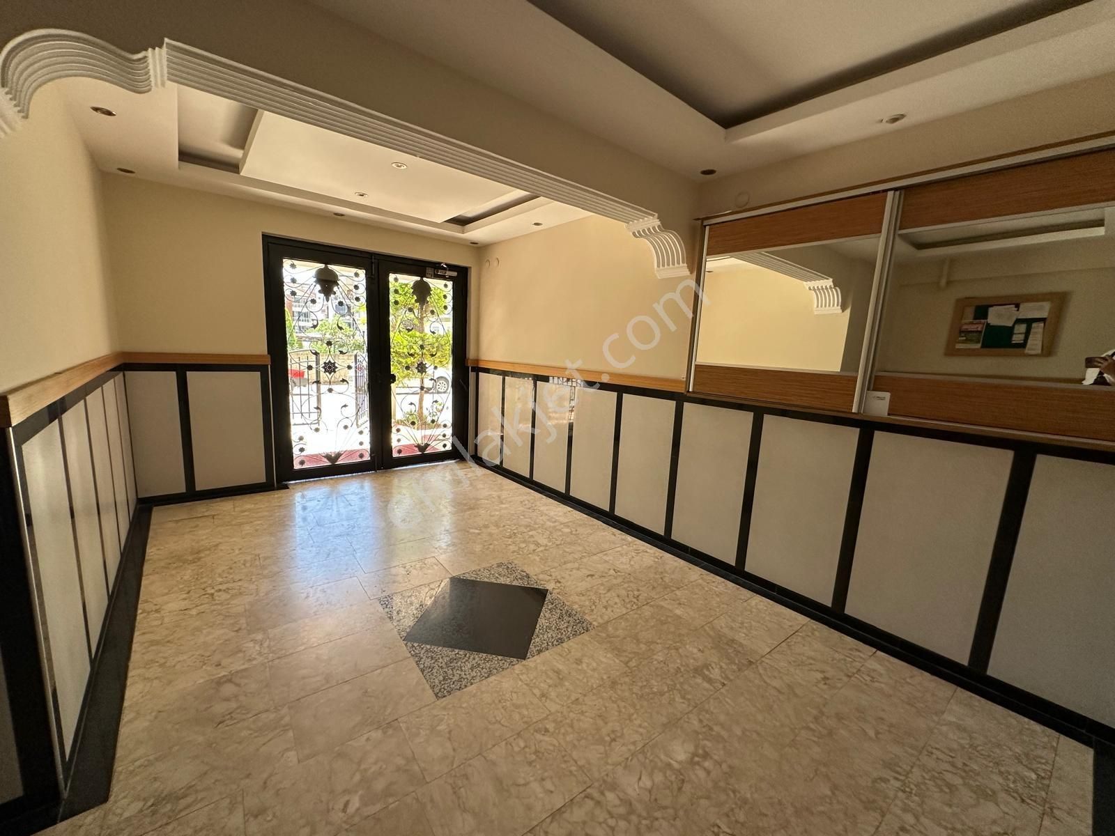 Final Emlak'tan Girne De 5+1 Kiralık Dublex Lüx Daire - Görsel 8