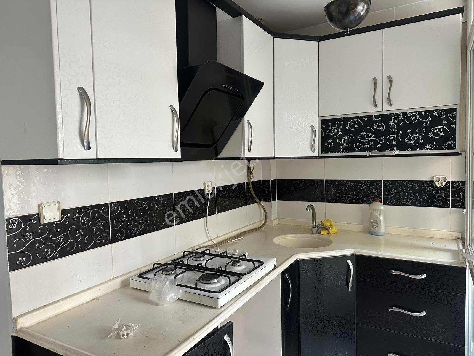 Demetten Bahar Mah. 3+1 Doğalgazlı Açık Mutfaklı Kiralık Daire.