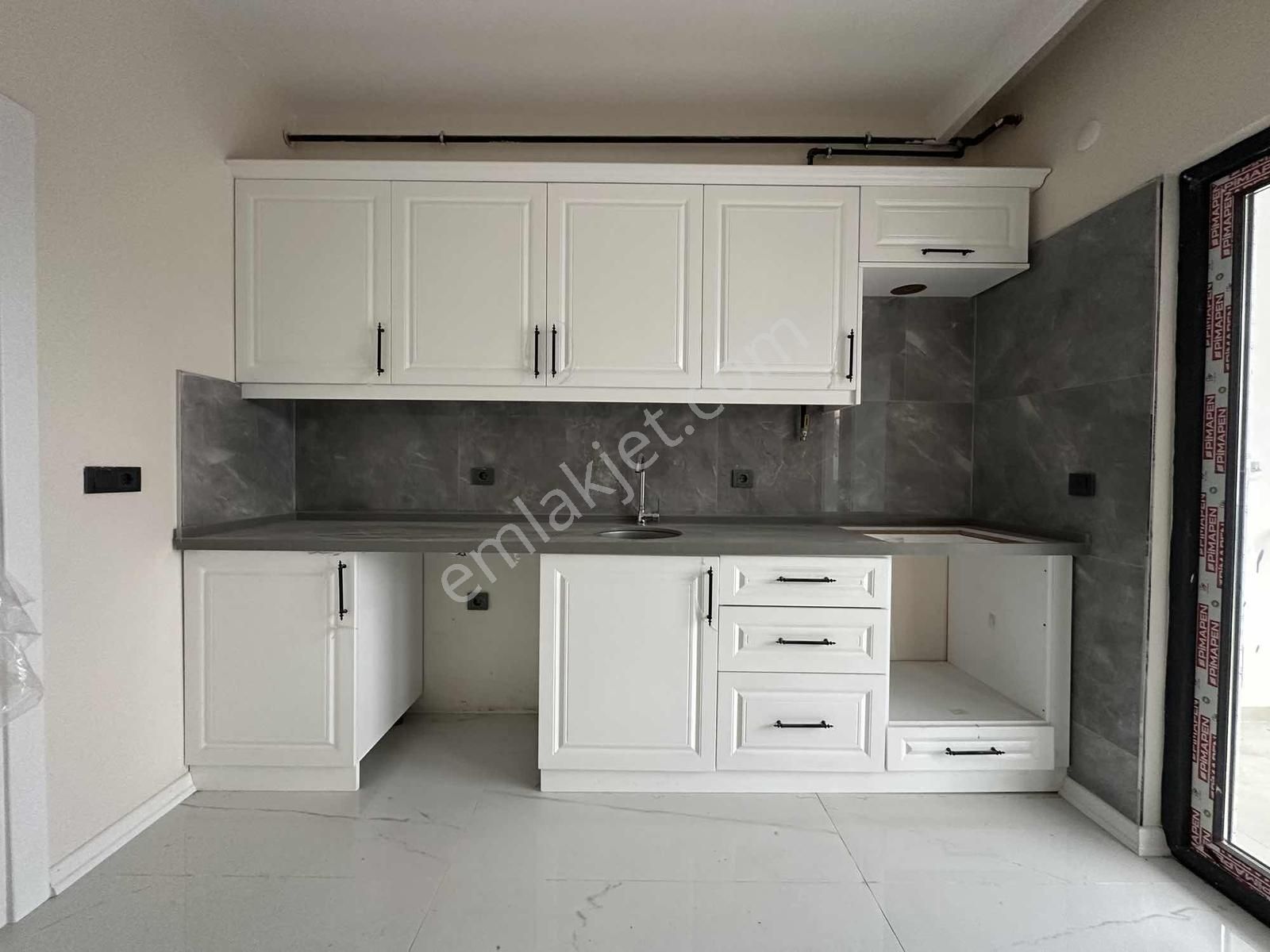 Çamlık Caddesi Üzeri 2+1 Site İçi Daire - Görsel 11