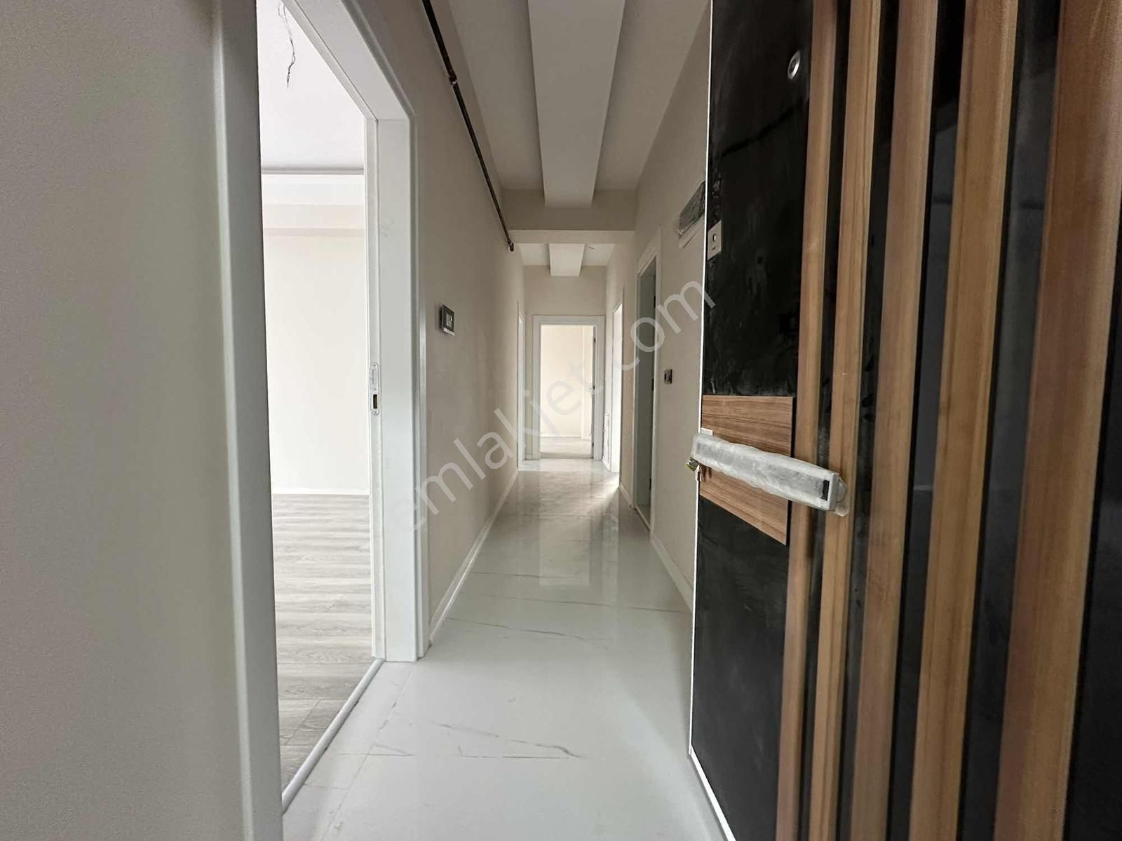 Çamlık Caddesi Üzeri 2+1 Site İçi Daire - Görsel 2