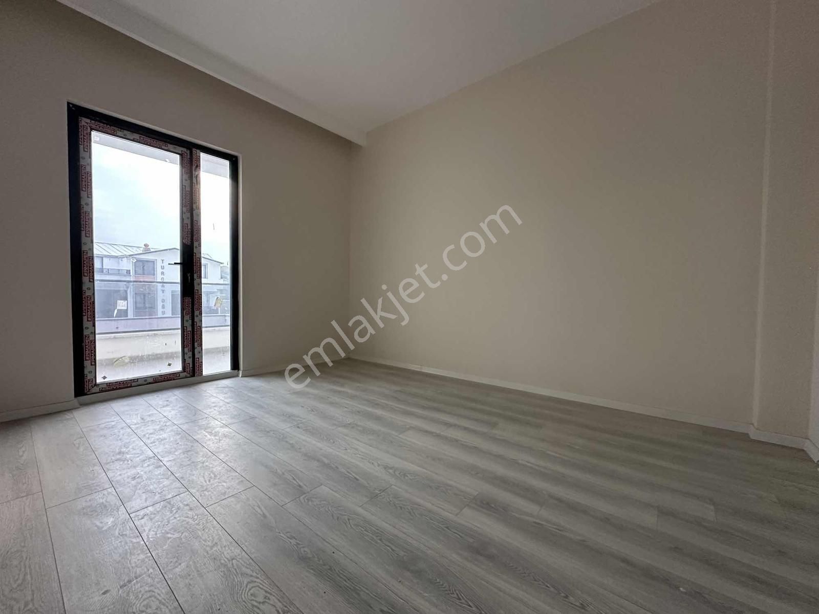 Çamlık Caddesi Üzeri 2+1 Site İçi Daire - Görsel 21