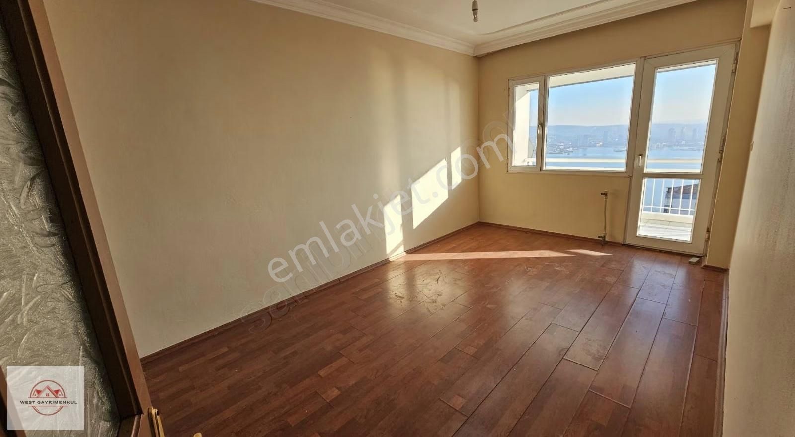 Bayraklı Her Odası Denız Manzaralı Sıte Icınde Satılık 3+1 Daire - Görsel 7