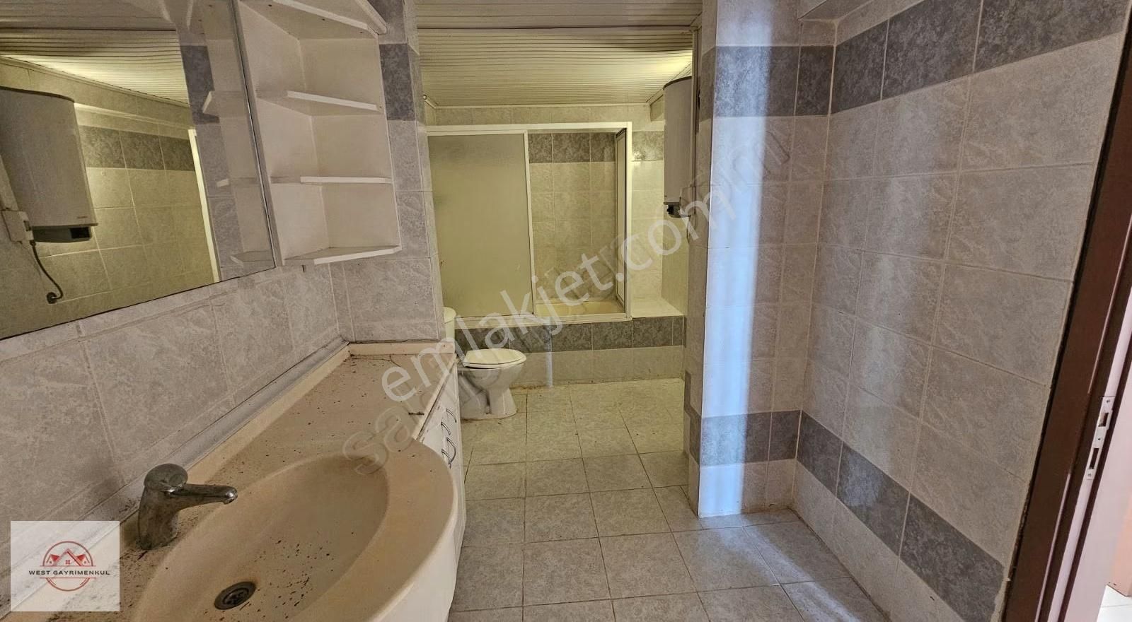 Bayraklı Her Odası Denız Manzaralı Sıte Icınde Satılık 3+1 Daire - Görsel 14