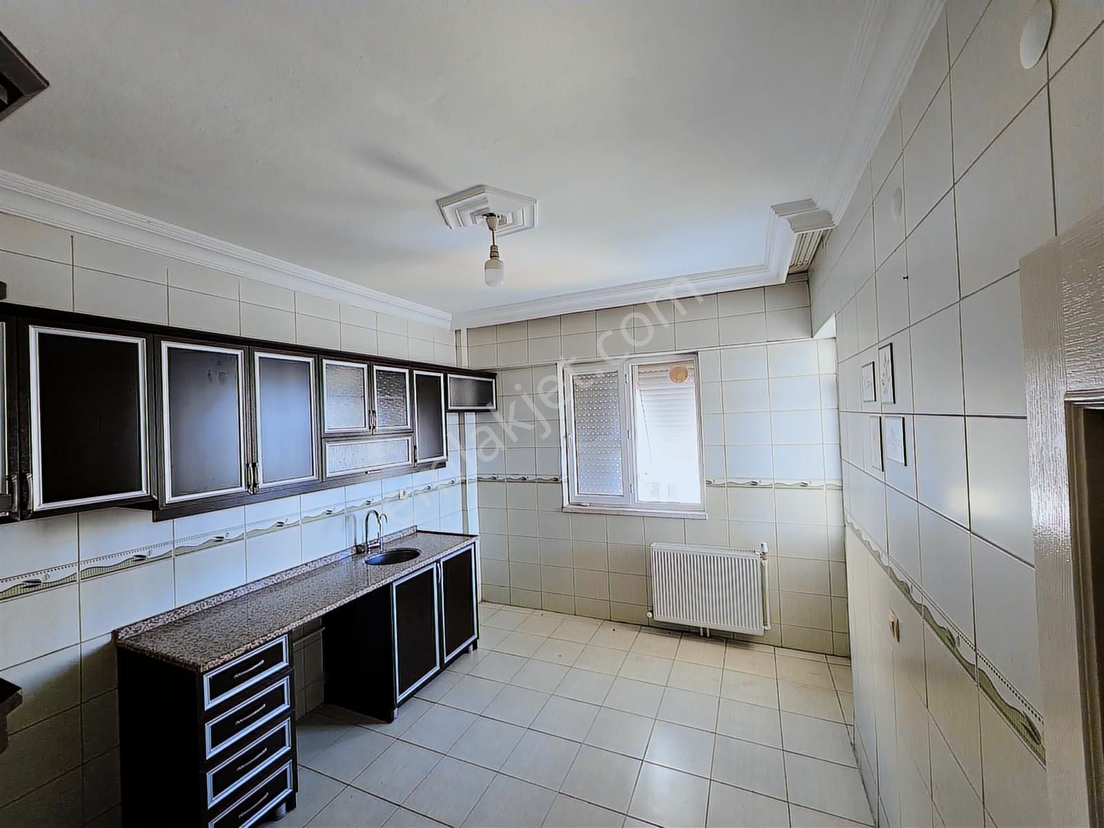 Kızılarık Mh. Asansörlü Doğalgazlı Satılık 3+1 Arakat Daire - Görsel 6