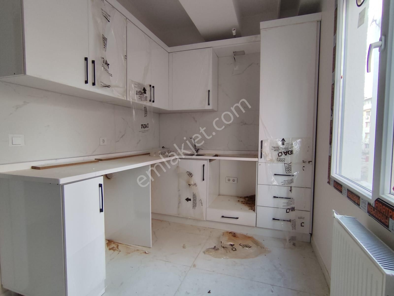 Mahir Emlak' Tan Ambarlıda Sıfır Binada 2+1 Arakat Daire - Görsel 16