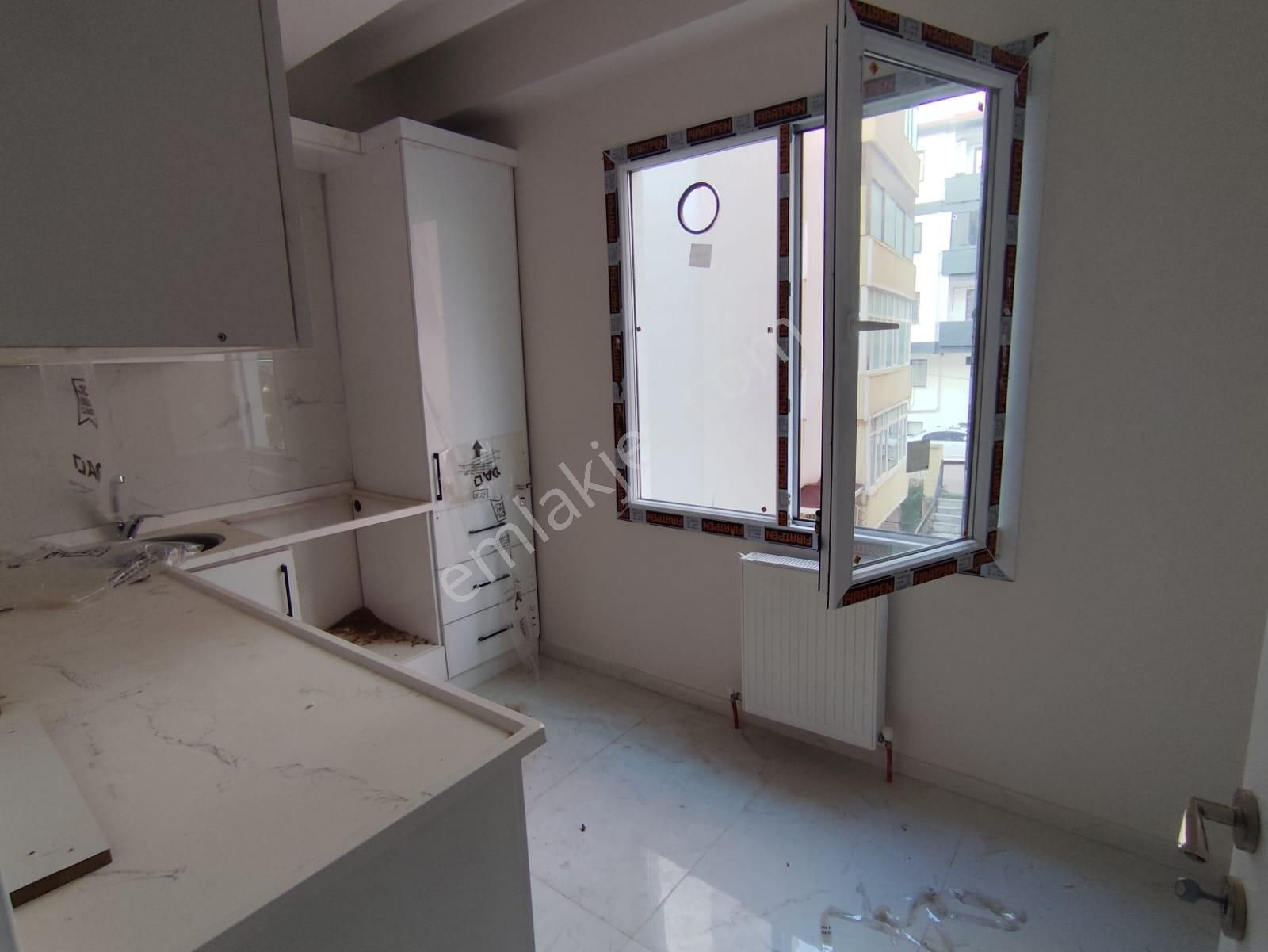 Mahir Emlak' Tan Ambarlıda Sıfır Binada 2+1 Arakat Daire - Görsel 13