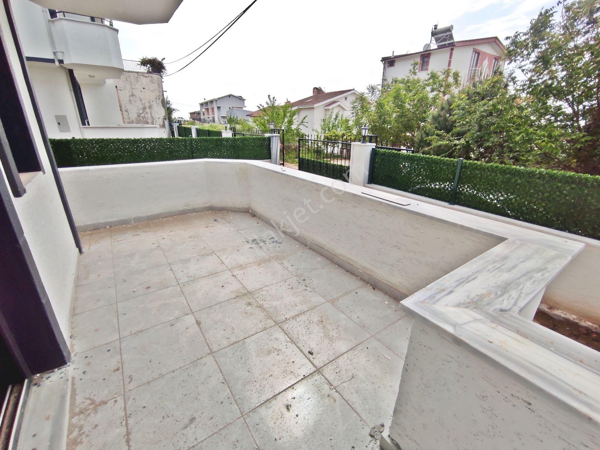 Maramara Ereğlisi Dereağzı Mah 120,m2-2+1-bahçeli Villa - Görsel 13