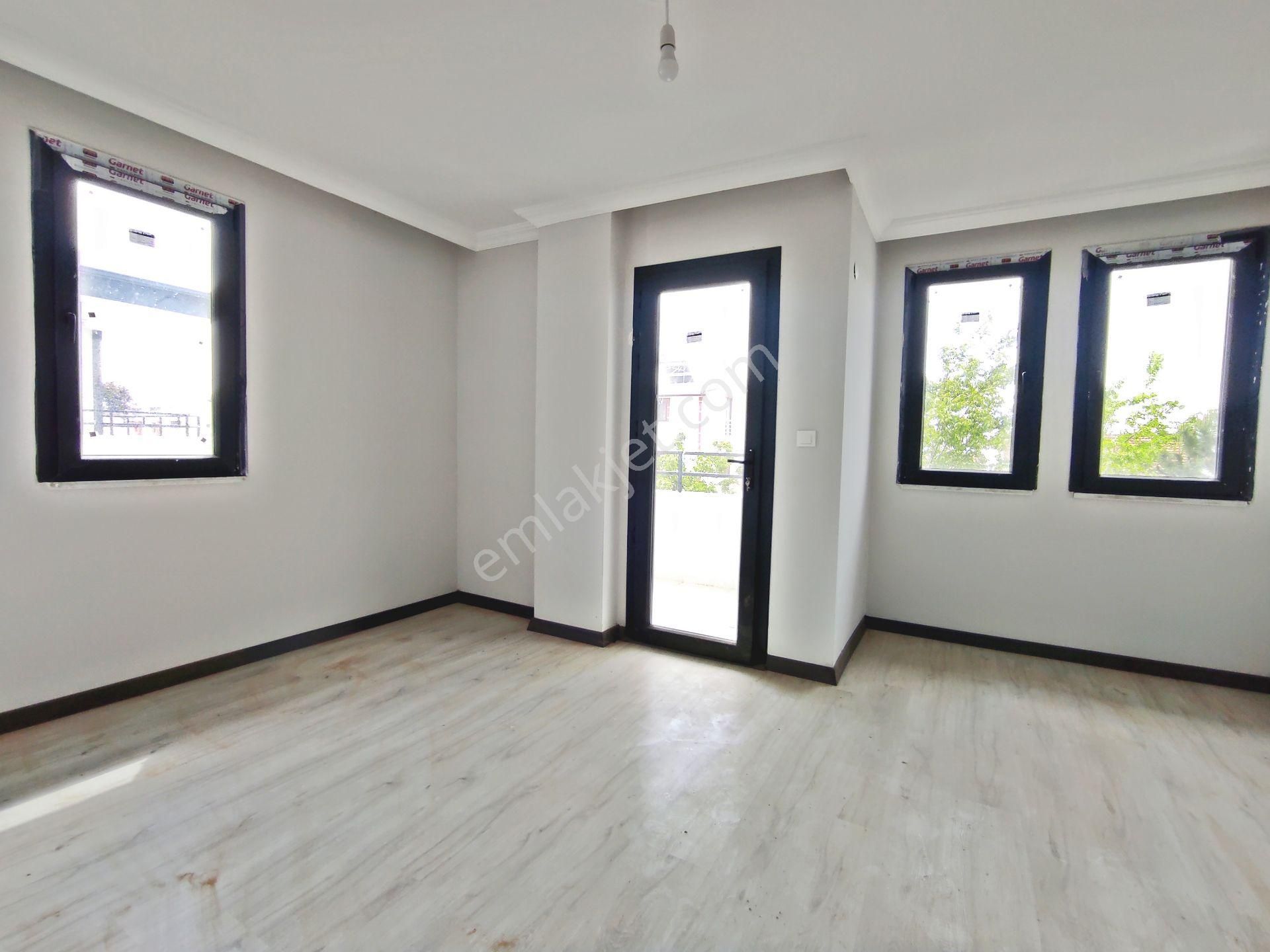 Maramara Ereğlisi Dereağzı Mah 120,m2-2+1-bahçeli Villa - Görsel 15