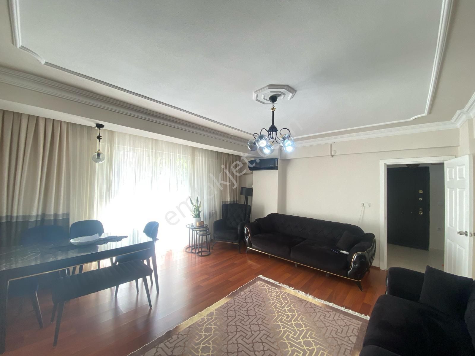 Gaziosmanpaşa'nın Göbeğinde 3+1 Yüksek Giriş Fırsat Daire!!!