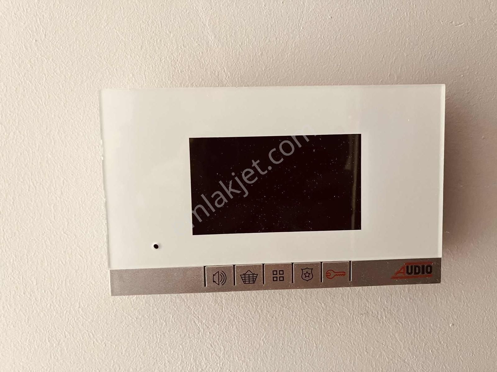 Çekmeköy Metroya Yakın Sıfır 2+1 Otoparklı Arakat Daire - Görsel 26