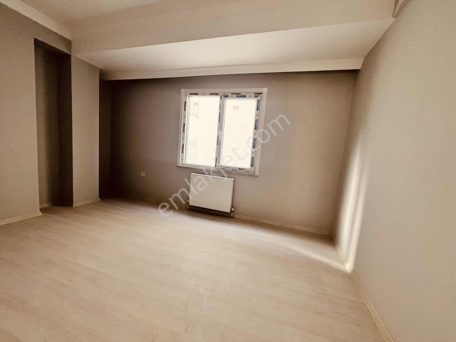 Çekmeköy Metroya Yakın Sıfır 2+1 Otoparklı Arakat Daire - Görsel 6