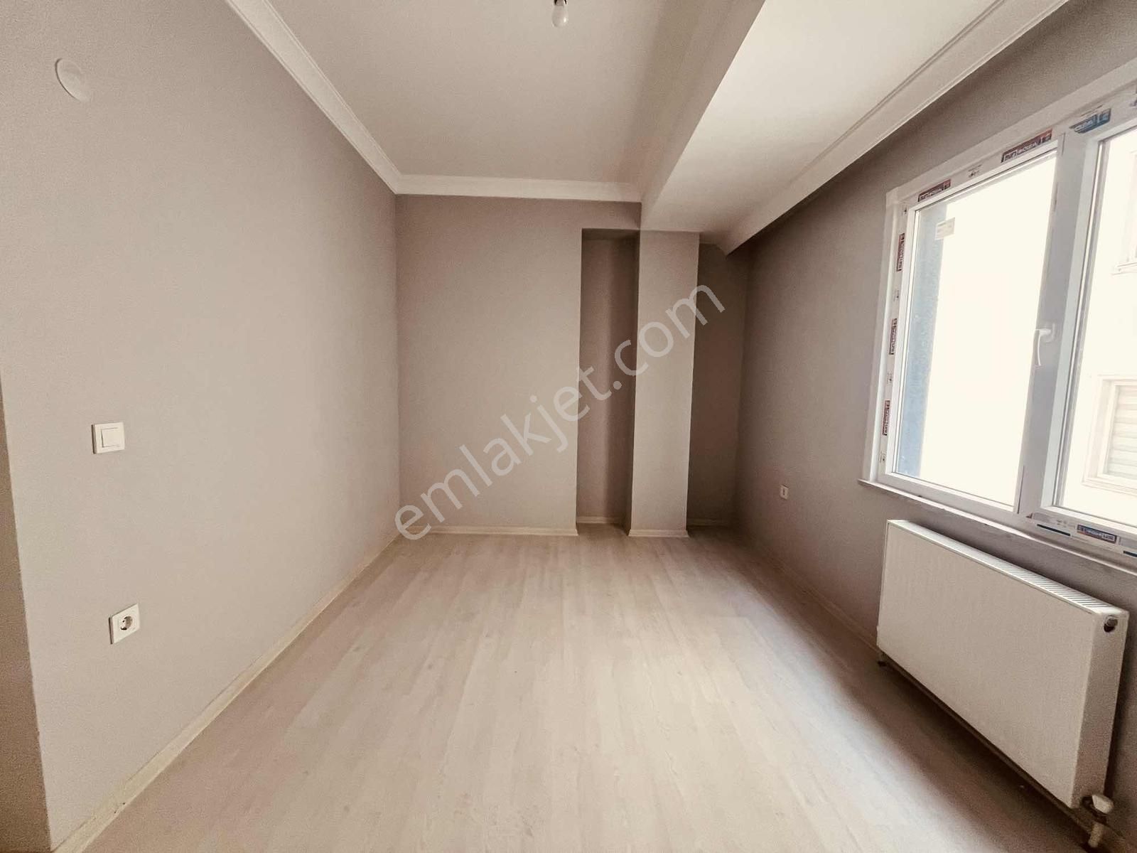 Çekmeköy Metroya Yakın Sıfır 2+1 Otoparklı Arakat Daire - Görsel 15