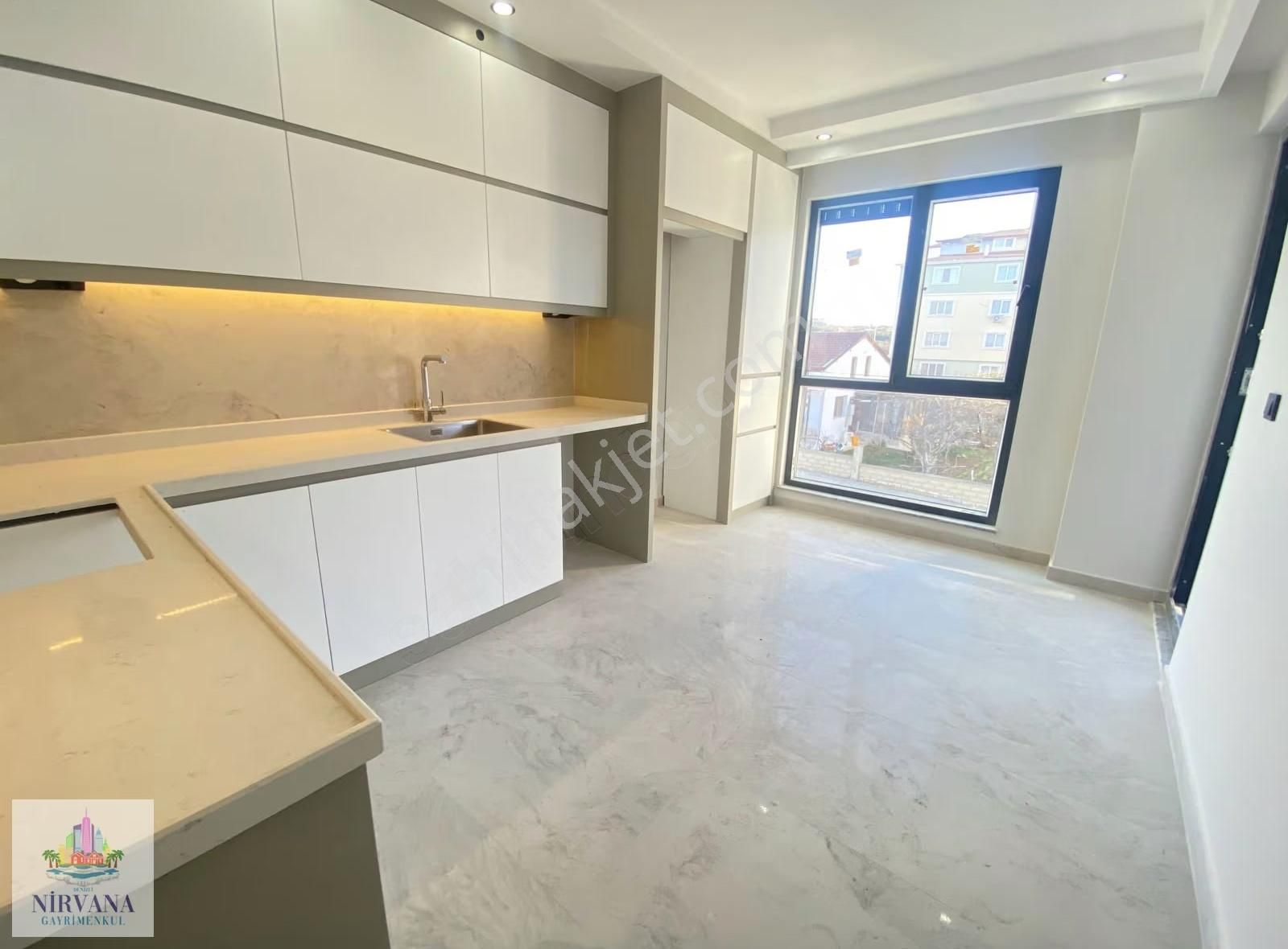 Çakmak'ta Lüx Konsept 2+1 Satılık Daire - Görsel 3