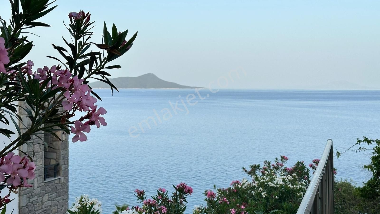 Bodrum Kalekent Sitesinde 165 M2 Satılık 2 Katlı Müstakil Villa