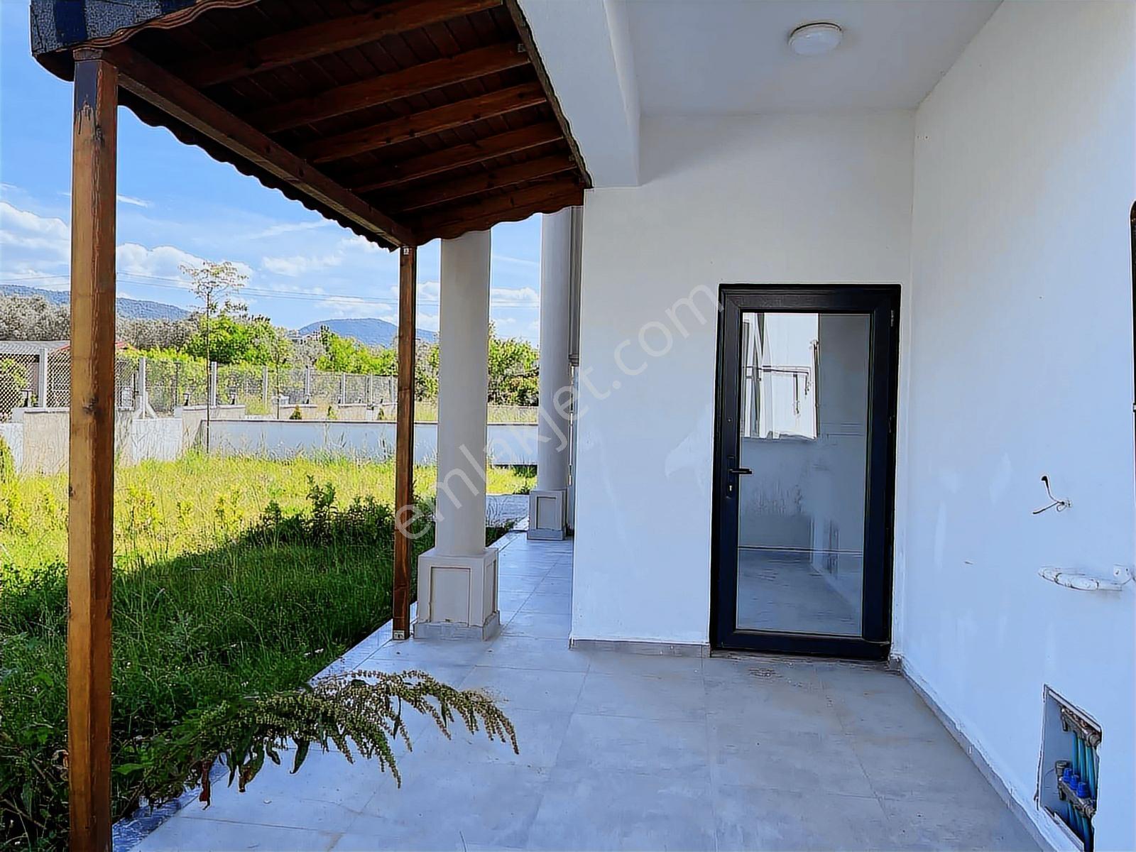 Kaytazdere De Deniz Tarafında Acil Satılık Takaslı Villa - Görsel 28