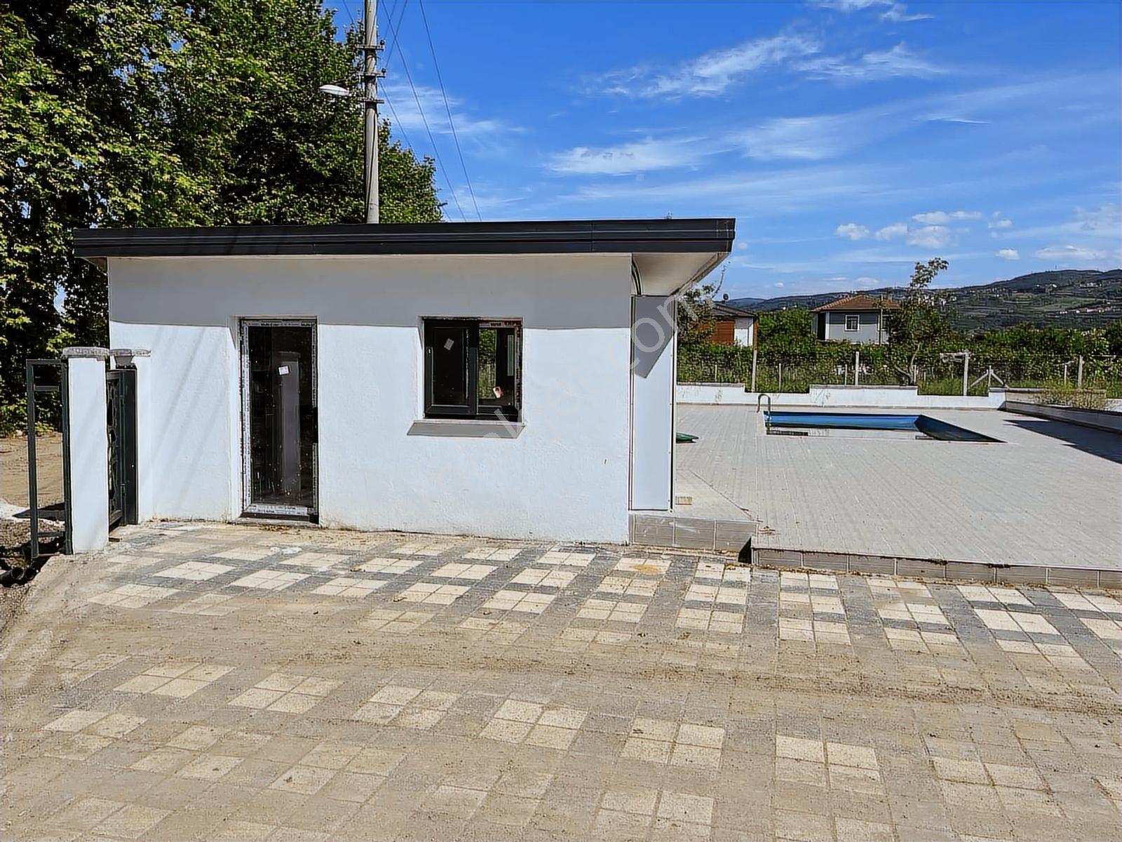 Kaytazdere De Deniz Tarafında Acil Satılık Takaslı Villa - Görsel 3