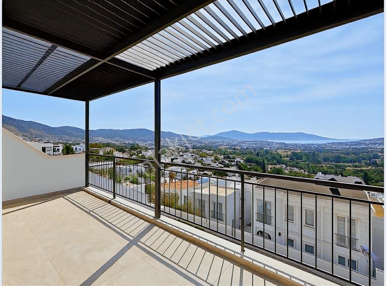 Bodrum Bitez'de Komple Renove Edilmiş 4+1 İkiz Villa - Görsel 9