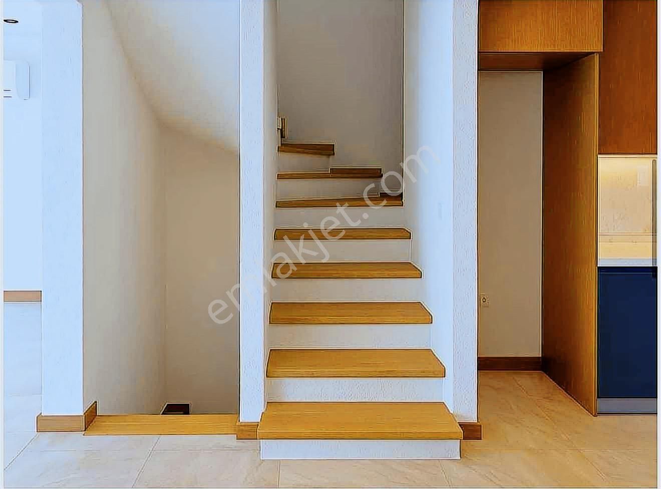 Bodrum Bitez'de Komple Renove Edilmiş 4+1 İkiz Villa - Görsel 13