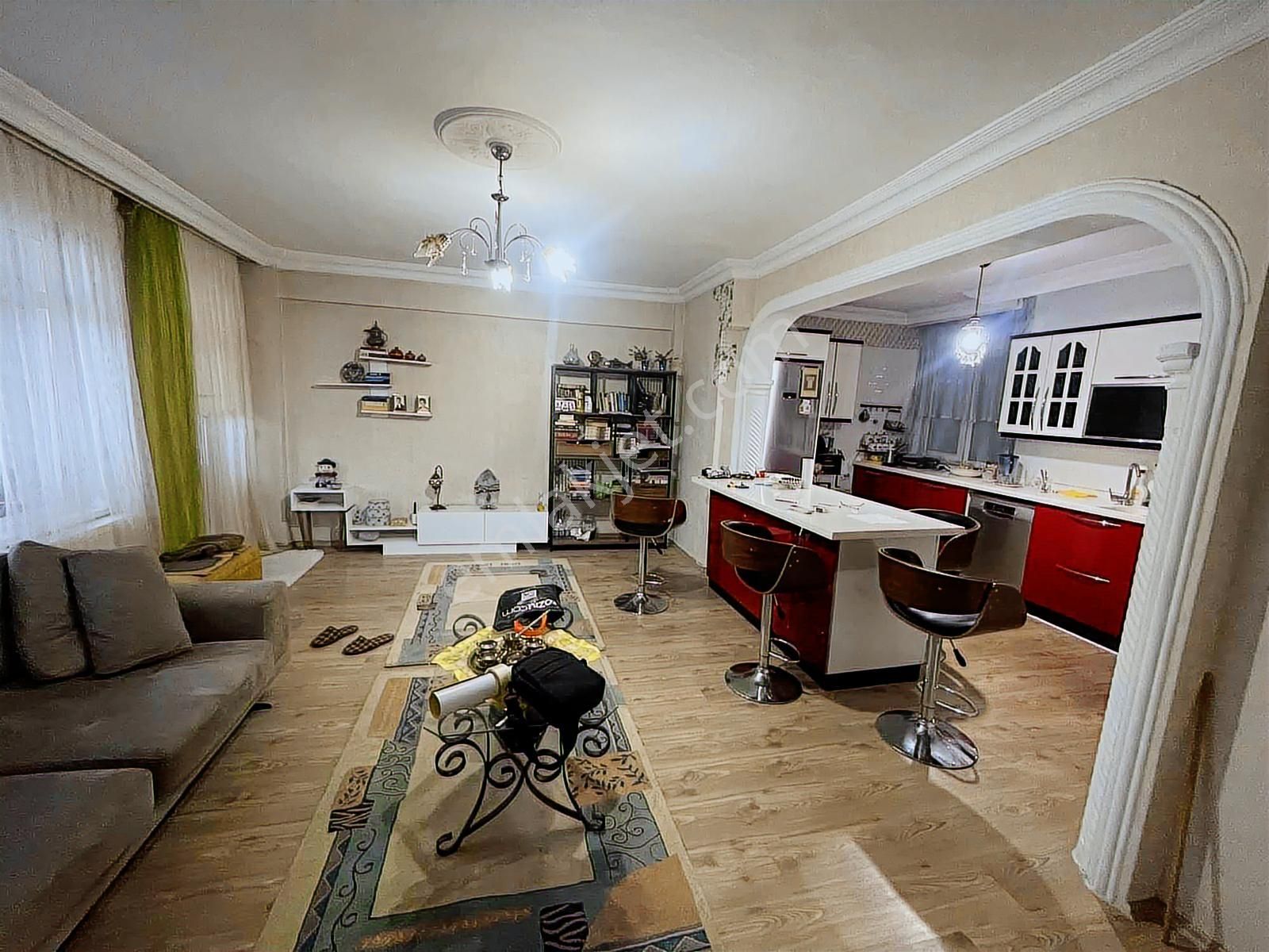 Başar Gayrimenkul'den Selahıye Mah. 4+2 Dubleks Satılık Daire