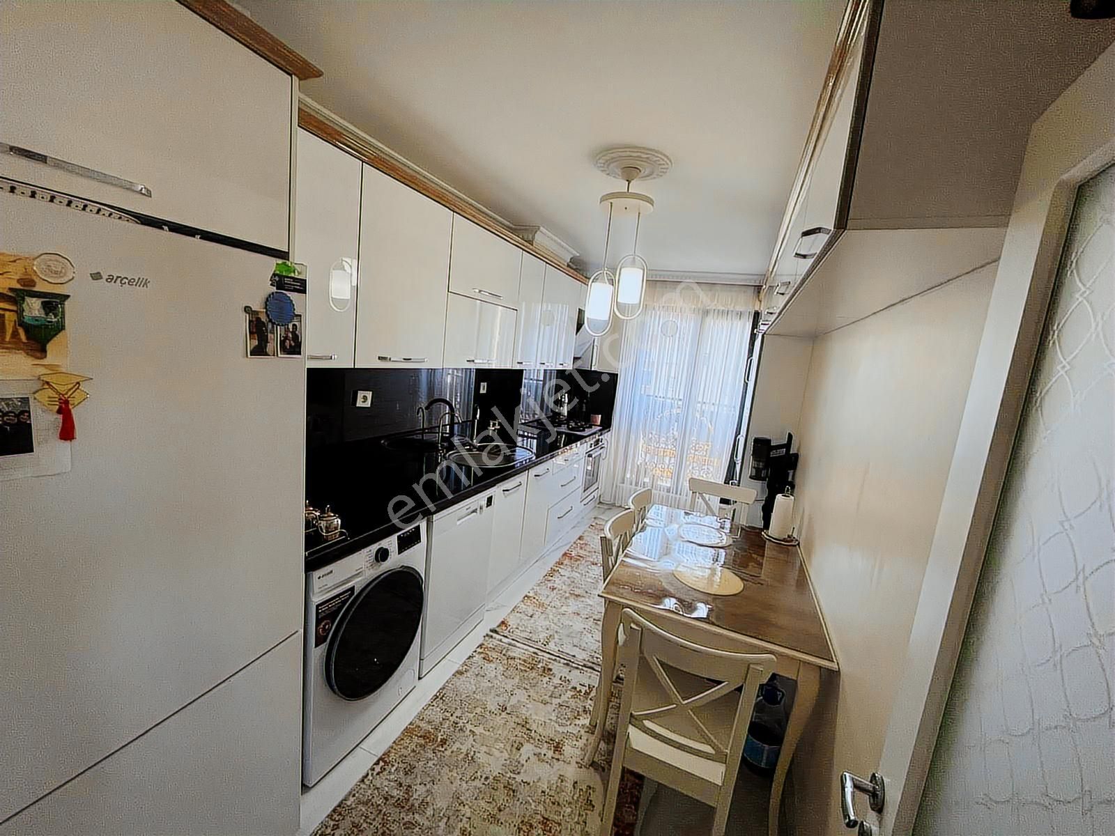 Üç Kardşler'den Atatürk Bulvarında 3+1 130m²lüks Köşe Başı Daire - Görsel 2