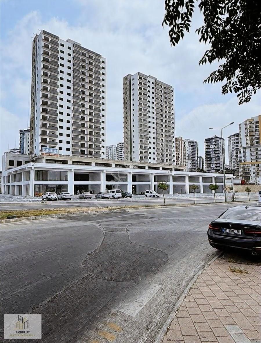 5 Yıldızlı Stadyum Manzaralı Güney Cepheli Bulvar Uzeri - Görsel 4