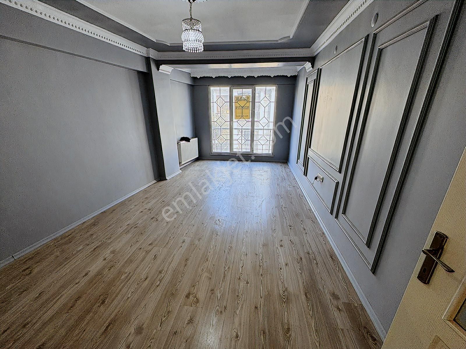 İstasyon Mah Yenidoğan'da 4+2 Satılık 200 M2 Dubleks Daire
