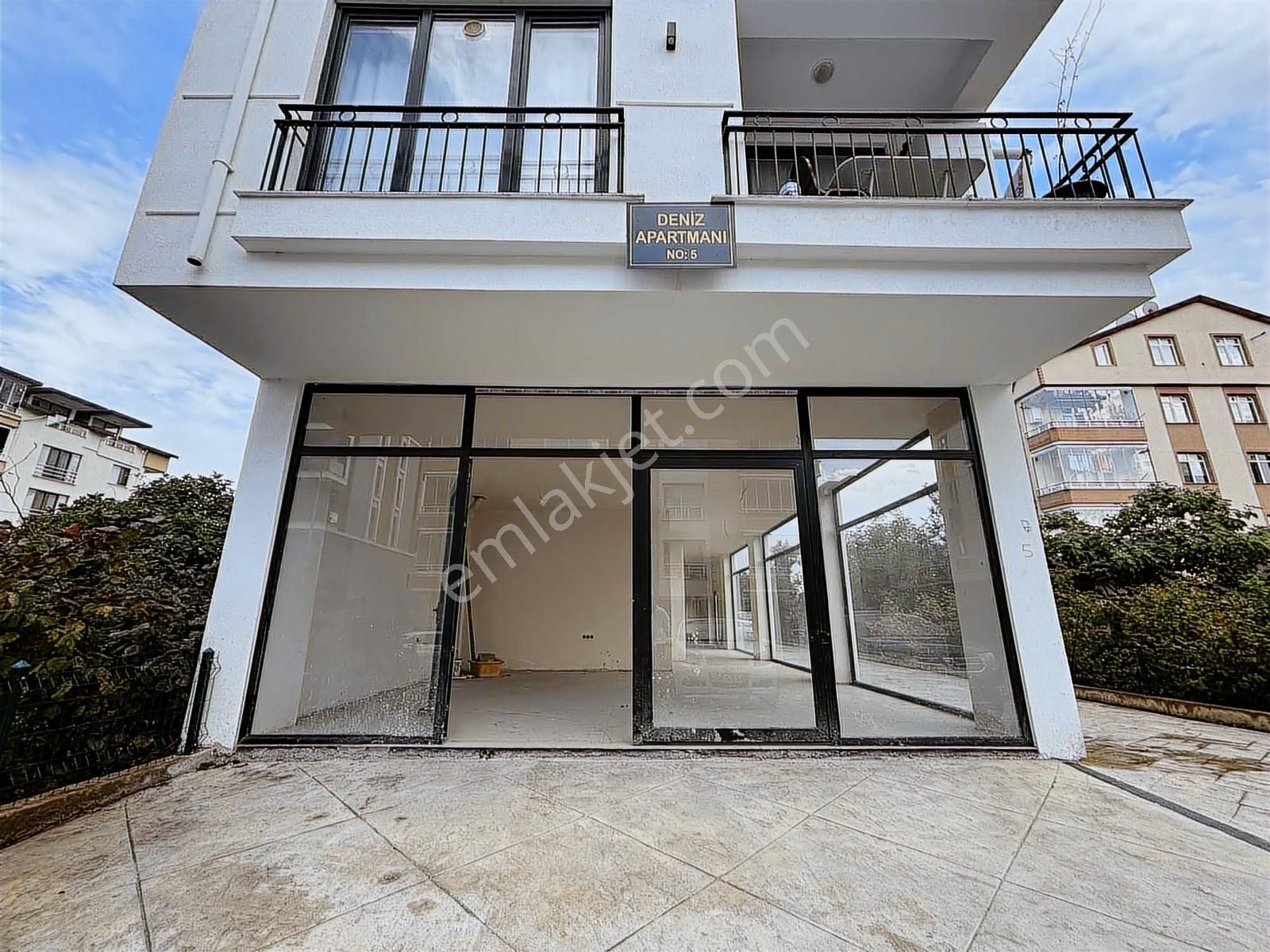 Cumhuriyet Mahallesinde Anayola Yakın Kiralık Dükkan Fırsatı - Görsel 8