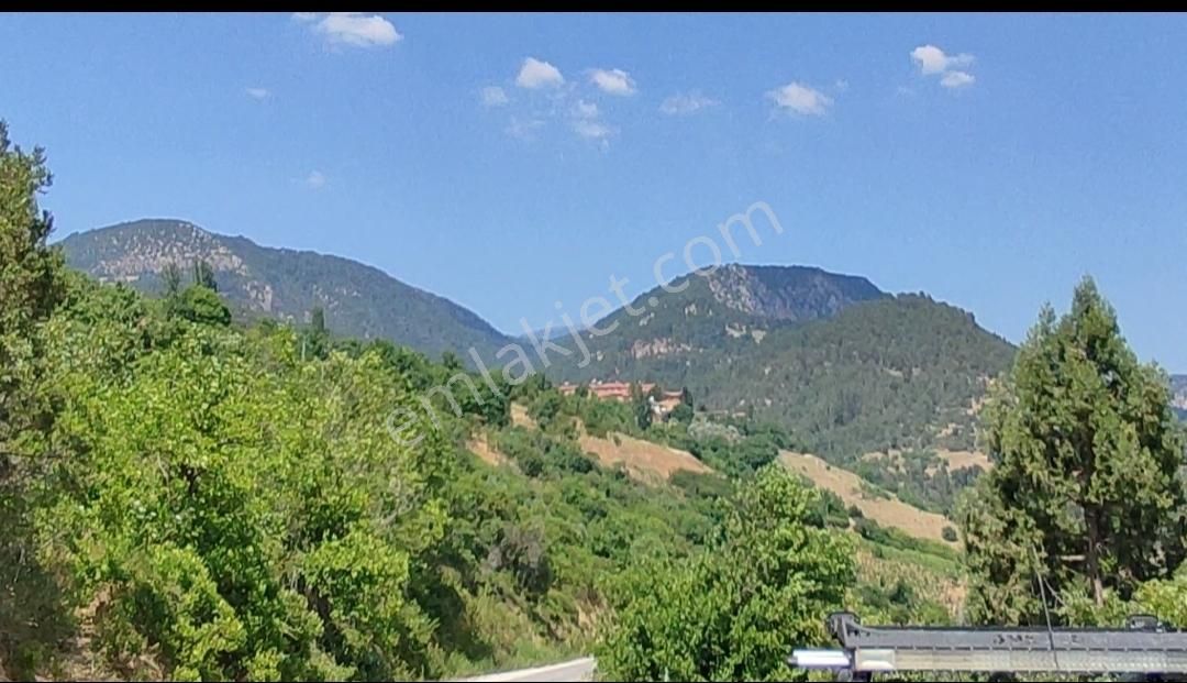 Bursa Keles Gelemiçte Asfalt Yola Cephe, Vadi Manzaralı Satılık - Görsel 8