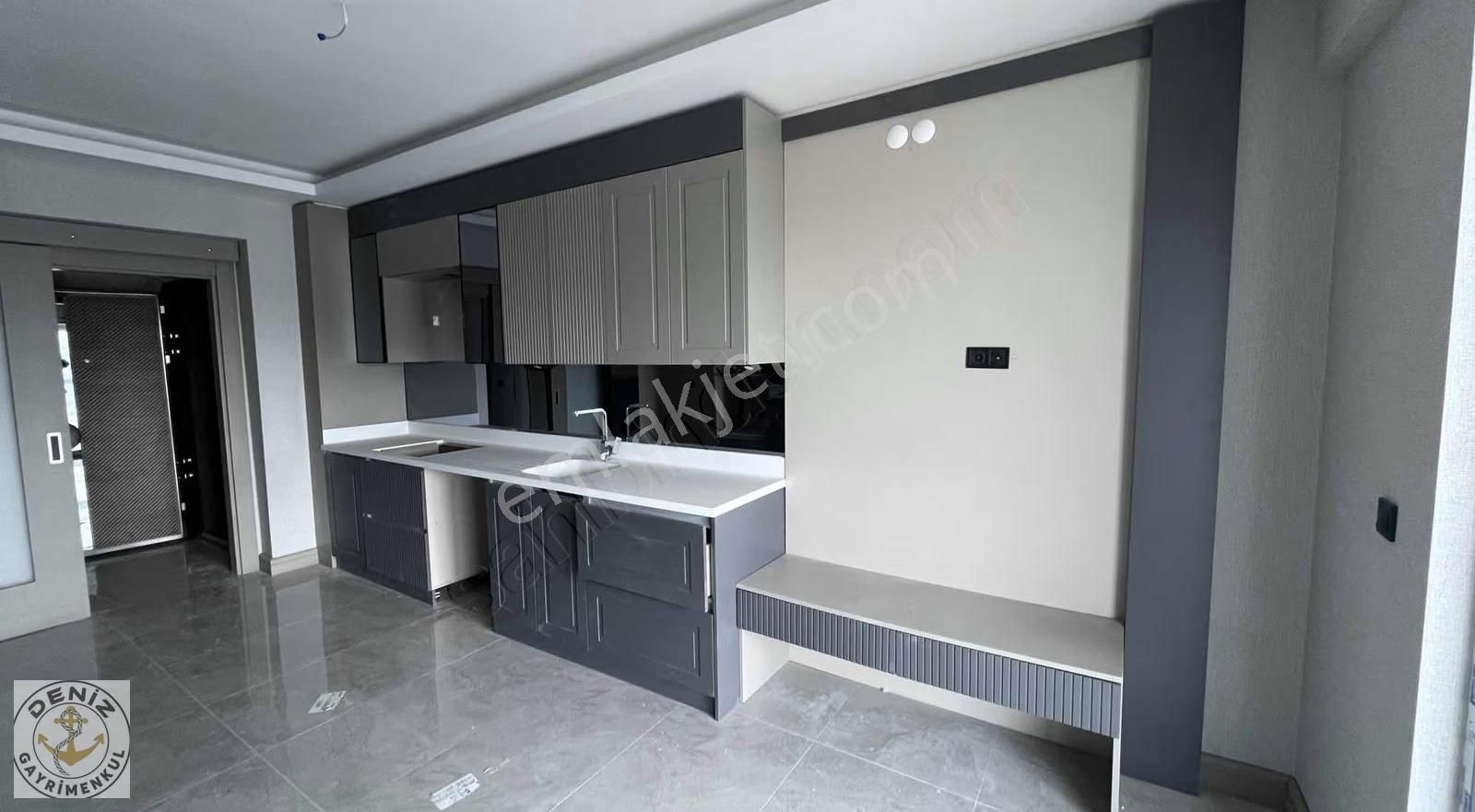 Susuz Mahallesi Oturuma Hazır Kapalı Otoparklı 4+1 Kiralık Daire