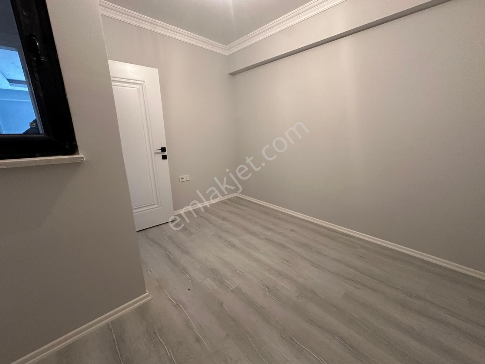 Sıfır Binada Asansörlü Otoparklı Balkonlu 2+1 Kiralık Daire - Görsel 16