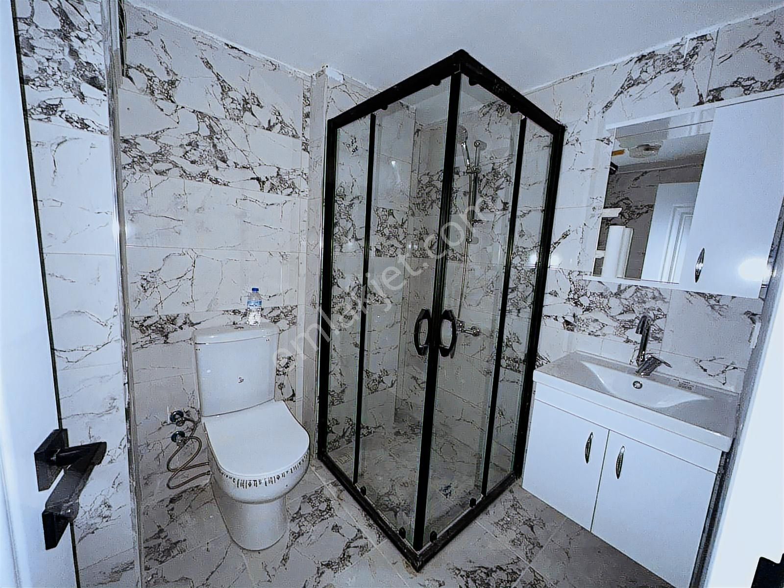 Sıfır Binada Asansörlü Otoparklı Balkonlu 2+1 Kiralık Daire - Görsel 7