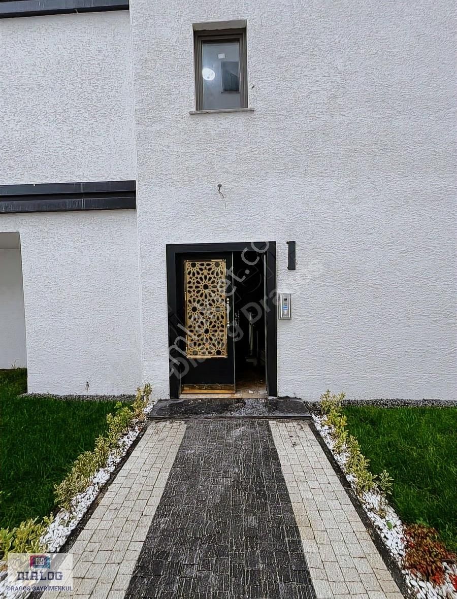 Dıalog Dragos Yaşaroğlu Parkevlerin'de Satılık 2+1 Lüks Daire - Görsel 4