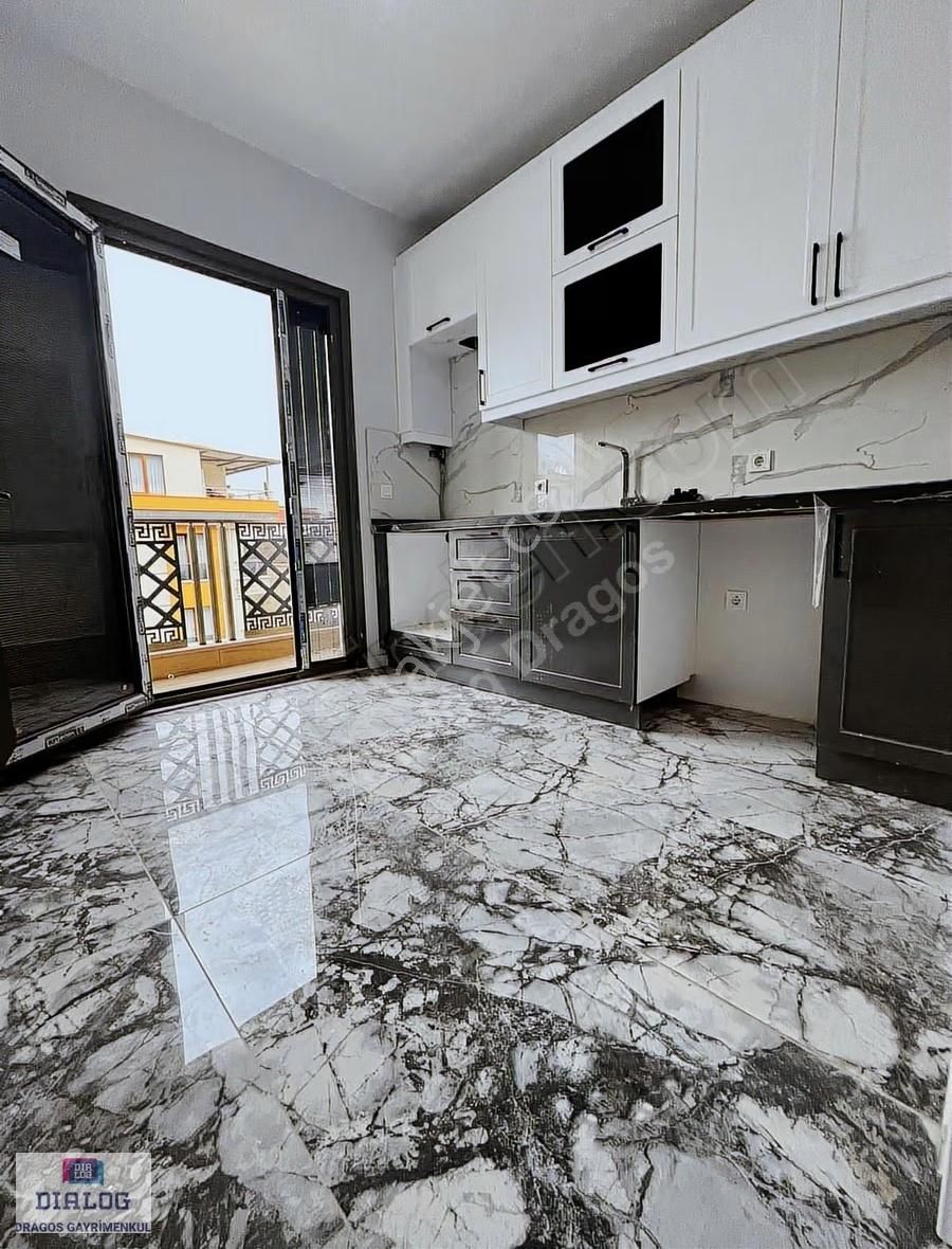 Dıalog Dragos Yaşaroğlu Parkevlerin'de Satılık 2+1 Lüks Daire - Görsel 11