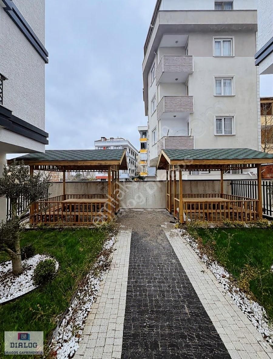 Dıalog Dragos Yaşaroğlu Parkevlerin'de Satılık 2+1 Lüks Daire - Görsel 24