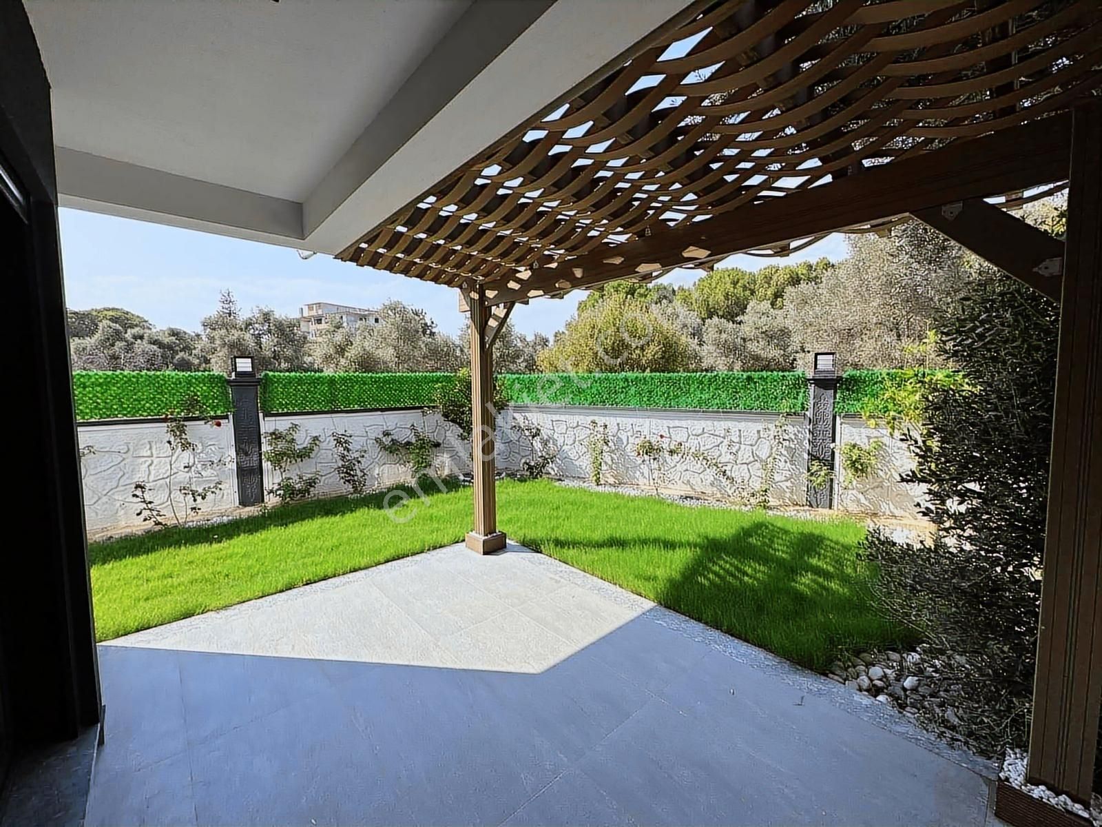 Q'zen Den Kemalpaşa Mahallesinde Geniş Lüks Sıfır 4+1 Villa - Görsel 27