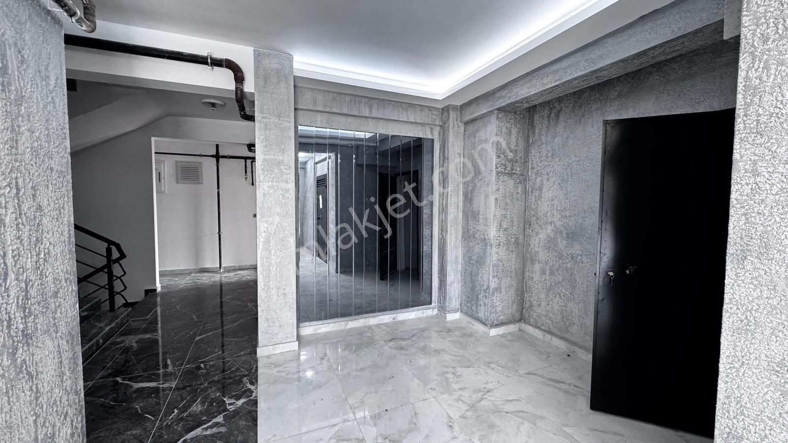 Körfezde Deniz Manzaralı Lüks 2+1 Daire! - Görsel 2