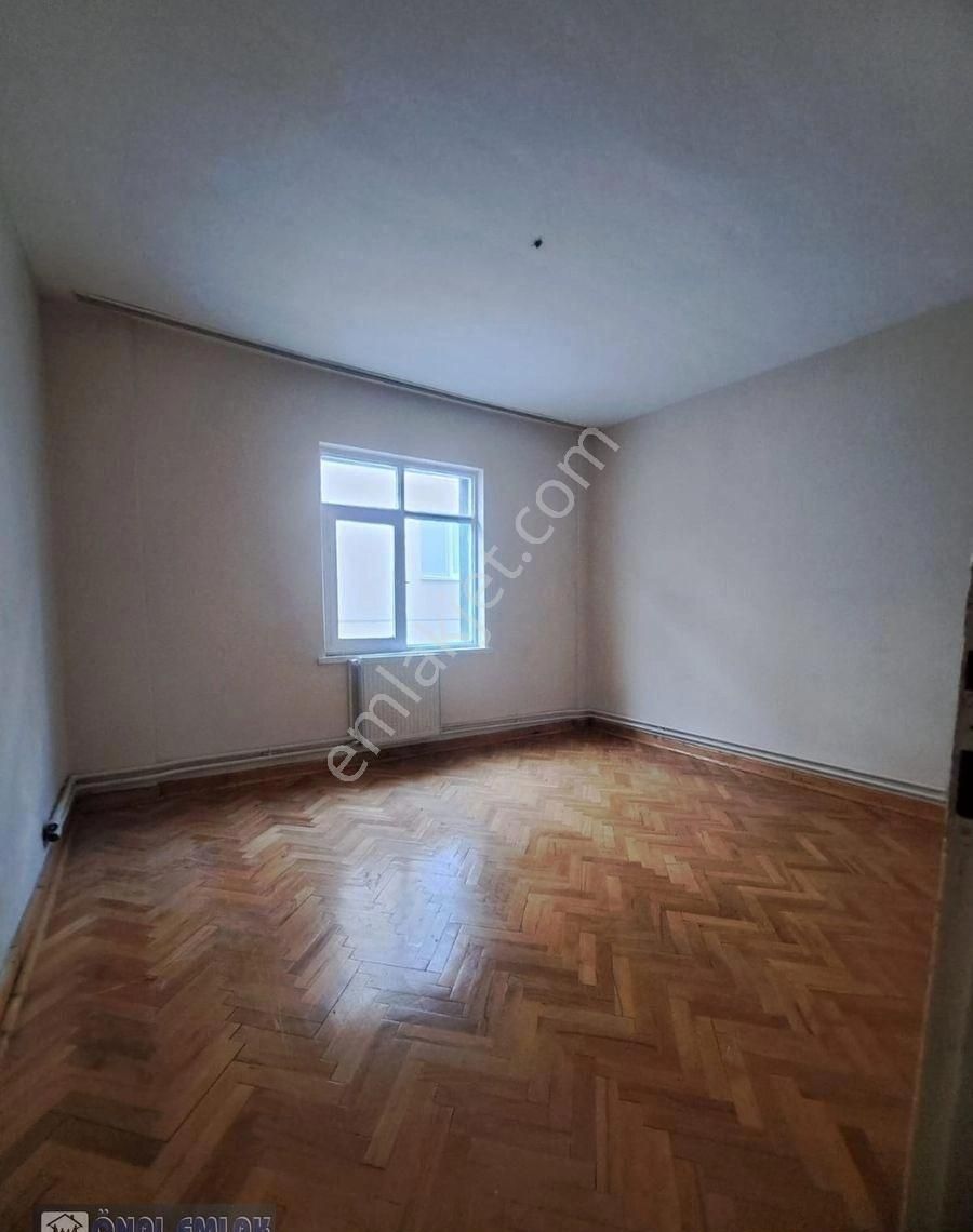 Önaldan Ankara Çankaya Dikmen Niğde Sokakta 1.kat 3+1 Kiralık - Görsel 17