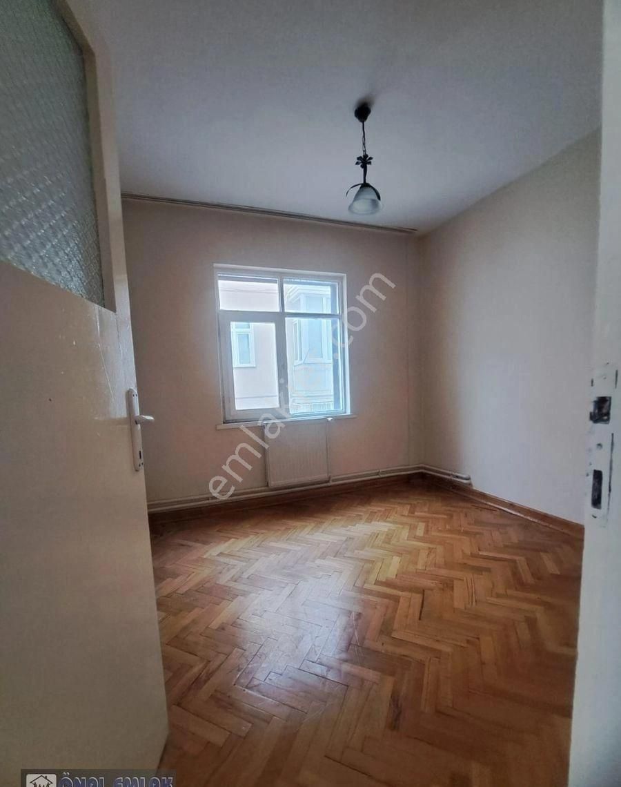 Önaldan Ankara Çankaya Dikmen Niğde Sokakta 1.kat 3+1 Kiralık - Görsel 15