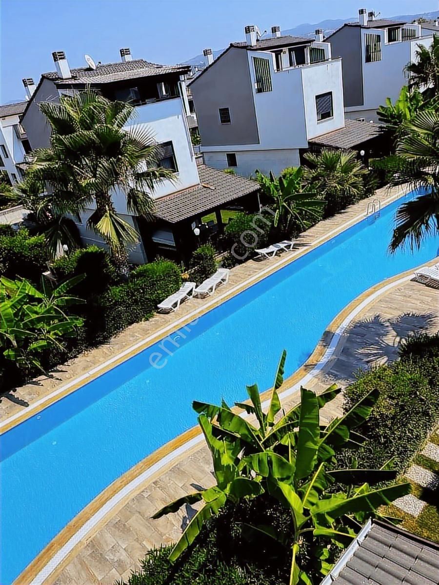 Fırsat Denize Yakın Kuşadası Soğucak, Davutlar Villa Yazlık - Görsel 3