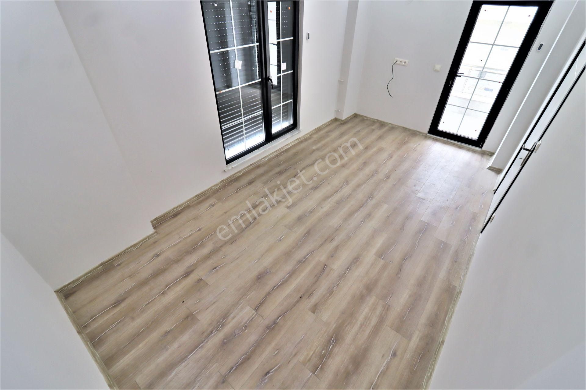 Güre'de Deniz Manzaralı Geniş Bahçe Kullanımlı Otoparklı Lüks 3+1 Tam Bağımsız Satılıkmüstakil Villa - Görsel 30