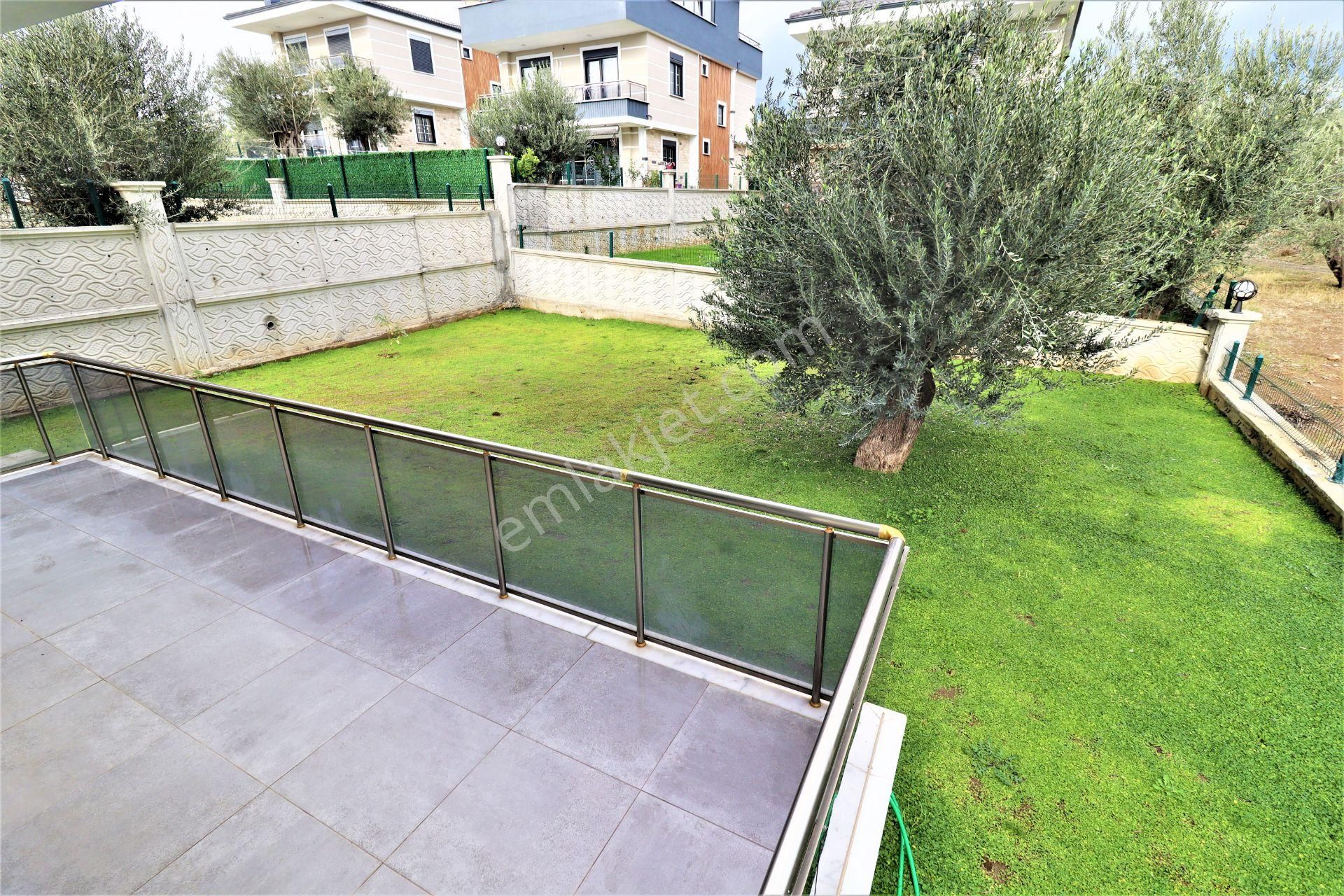 Güre'de Deniz Manzaralı Geniş Bahçe Kullanımlı Otoparklı Lüks 3+1 Tam Bağımsız Satılıkmüstakil Villa - Görsel 17