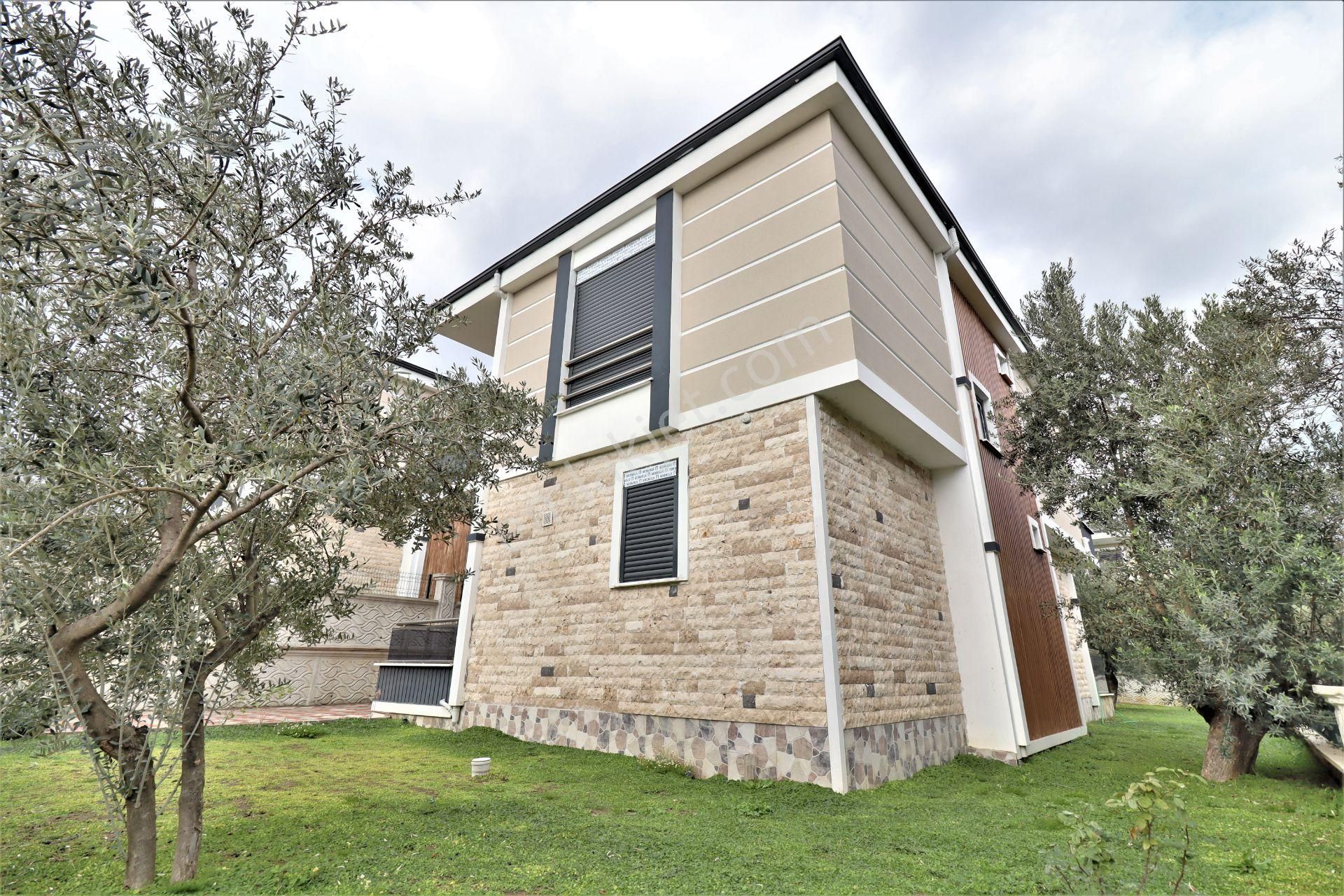 Güre'de Deniz Manzaralı Geniş Bahçe Kullanımlı Otoparklı Lüks 3+1 Tam Bağımsız Satılıkmüstakil Villa - Görsel 35