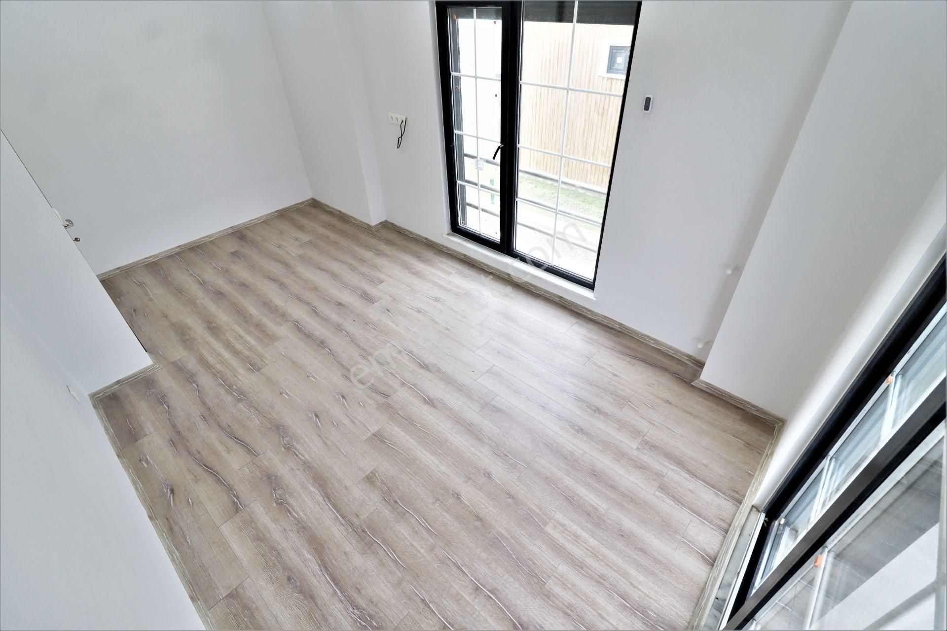 Güre'de Deniz Manzaralı Geniş Bahçe Kullanımlı Otoparklı Lüks 3+1 Tam Bağımsız Satılıkmüstakil Villa - Görsel 23