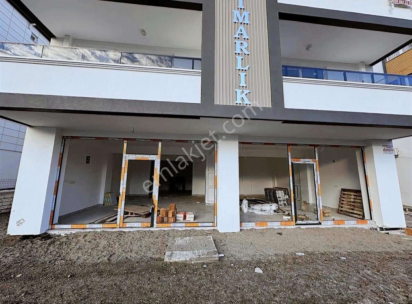 Öz-emmax Dan İstasyon Caddesinde 113m2 Kiralık Dükkan