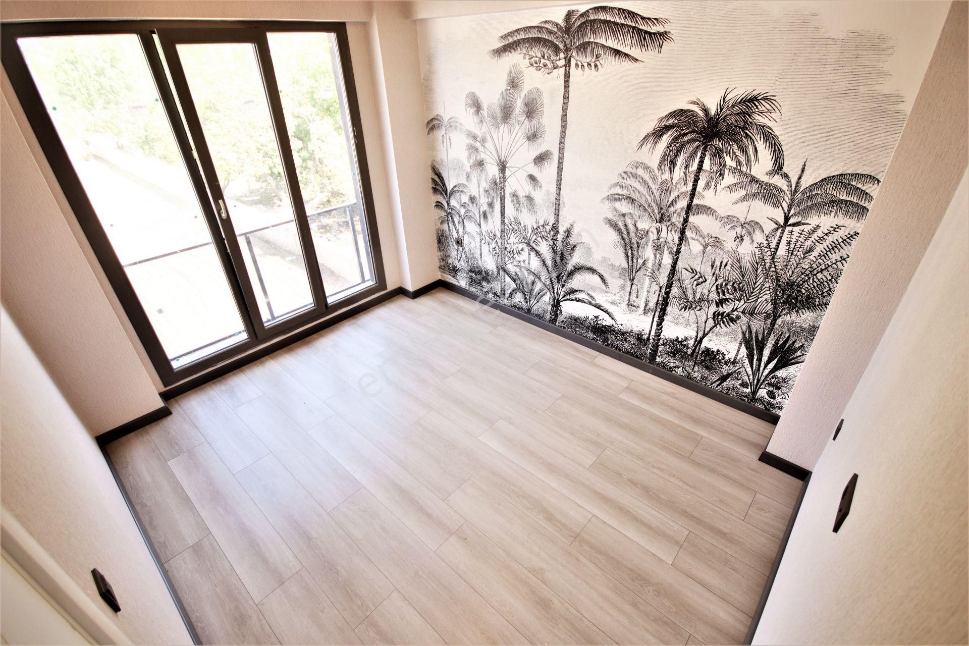 Aygülden Edremit'de Site İçi Ayrı Mutfak Ebeveyn Banyolu Havuzlu 4+1 Bağımsız Satılık Müstakil Villa - Görsel 19